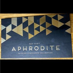 Bad Habit Aphrodite Eyeshadow Palette - 18 Shade Collection Eye Makeup